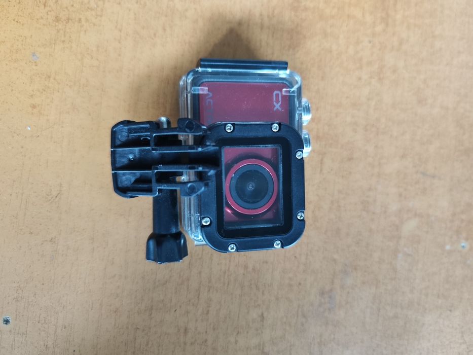Camera video sport ActiveON CX full HD 1080 la 30 fps, ecran LCD, WiFi, SD card de 16gb
Produs NOU