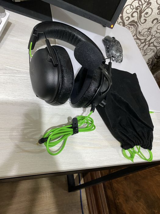 продаю наушники Razer BLACKSHARK V2 X