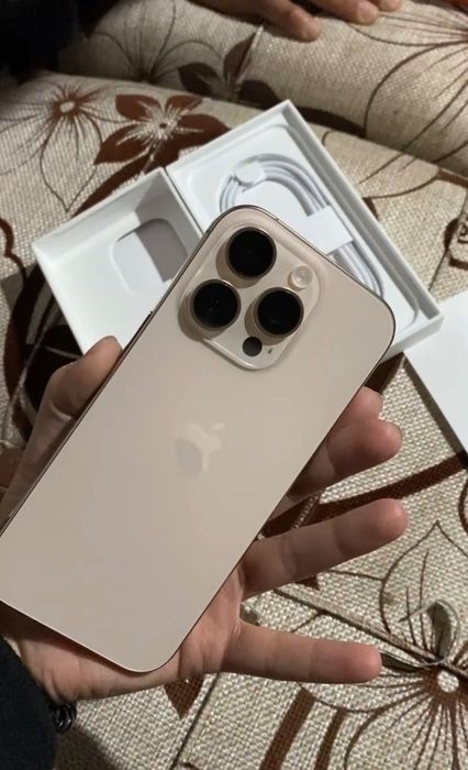 Iphone 16 pro 128 гб, 97% заряд