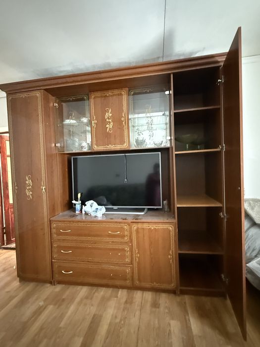 Продам шкаф/стенку/под телевизор