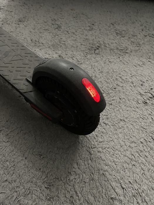 Продам электросамокат