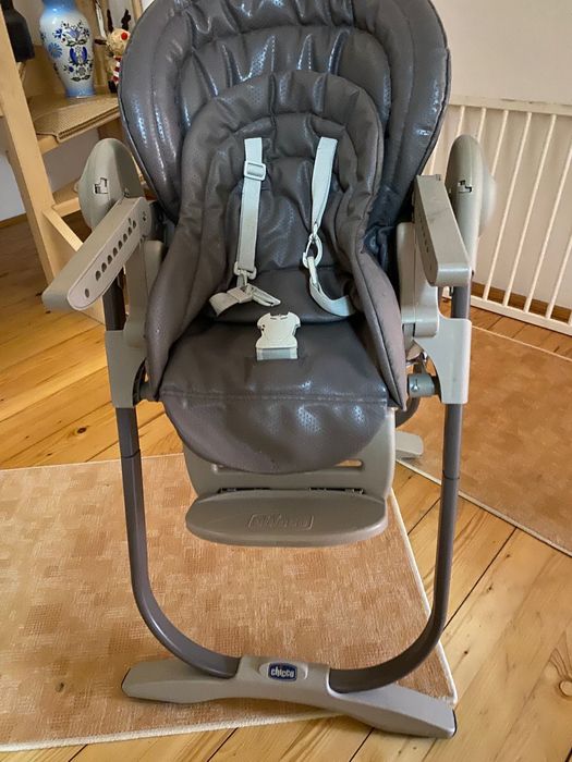 Scaun masa chicco polly magic