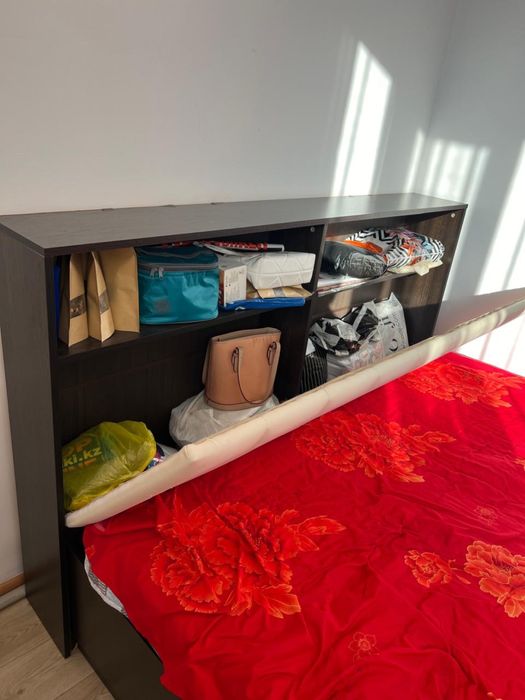 Кровать двух спальный