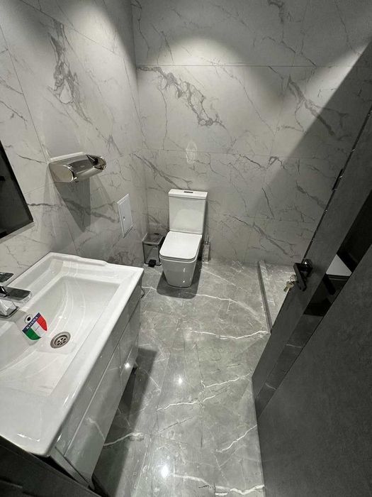 Сдается в аренду офис 100м2.  Ориентир: Ц-1 Эко парк