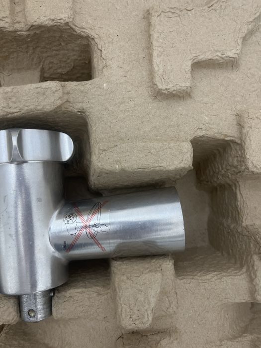 Продам мясорубку Кенвуд