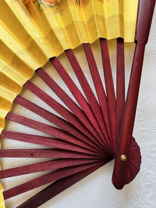Веер бамбук шелк