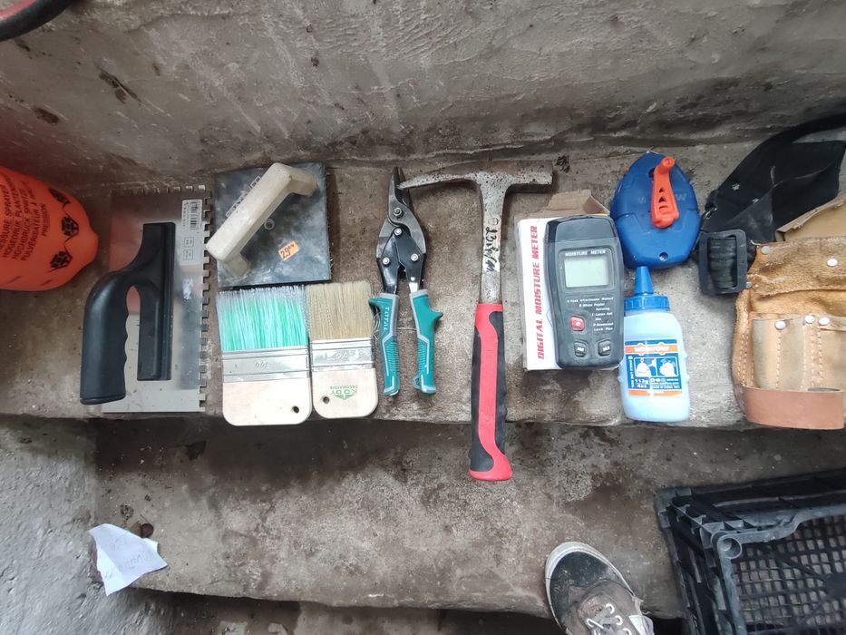 Инструменти нови и втора употреба