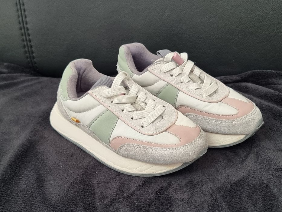 Adidasi fetite Zara Nr 29