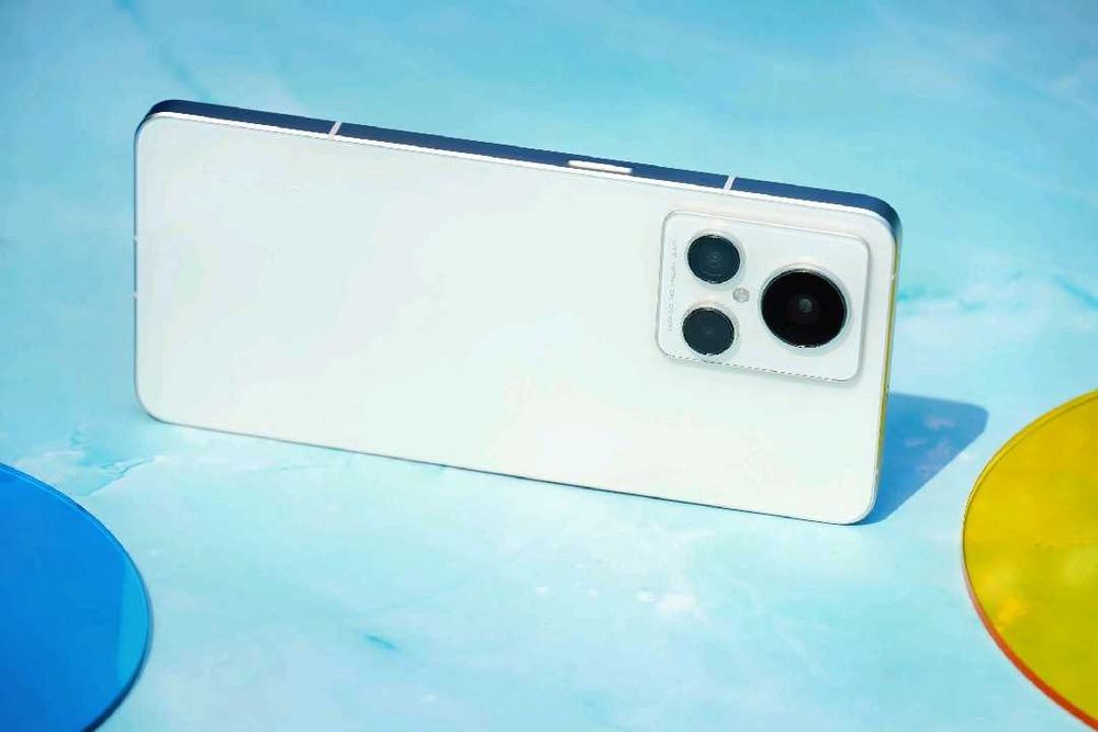 Telefon mobil Realme GT2 Explorer Master 12GB/256GB White Iceland