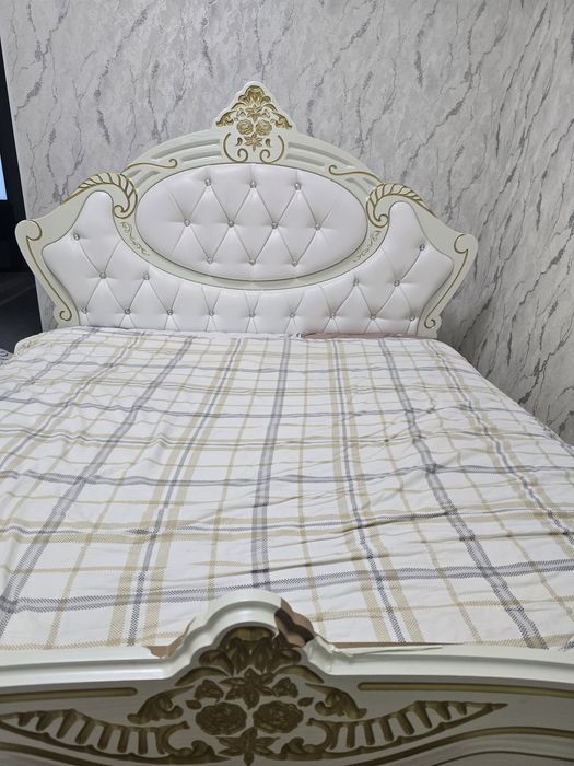 Продается кровать