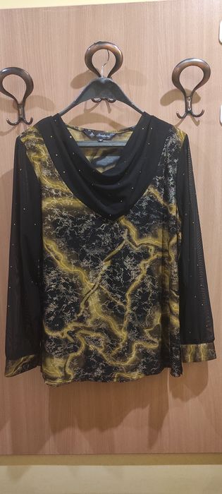 Блуза за официални случаи