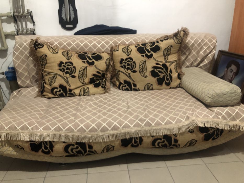 Продаю Диван раскладной