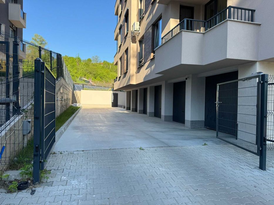 Дава се под наем Гараж / Паркомясто в София, Дружба 2 - 14 кв.м за 132.6 € - Снимка #7