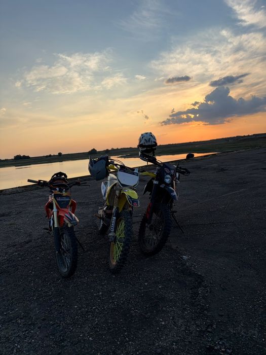 Schimb rmz 250 cu motor de stradă