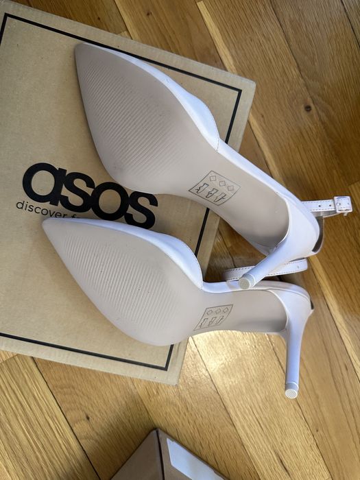 Sandale nou nouțe 38