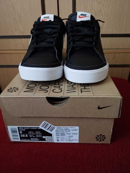 Оригинални мъжки маратонки - Nike Court Legacy