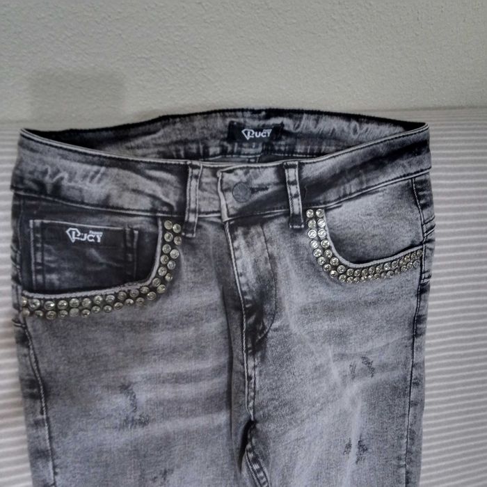 Дамски дънки на Lucy fashion