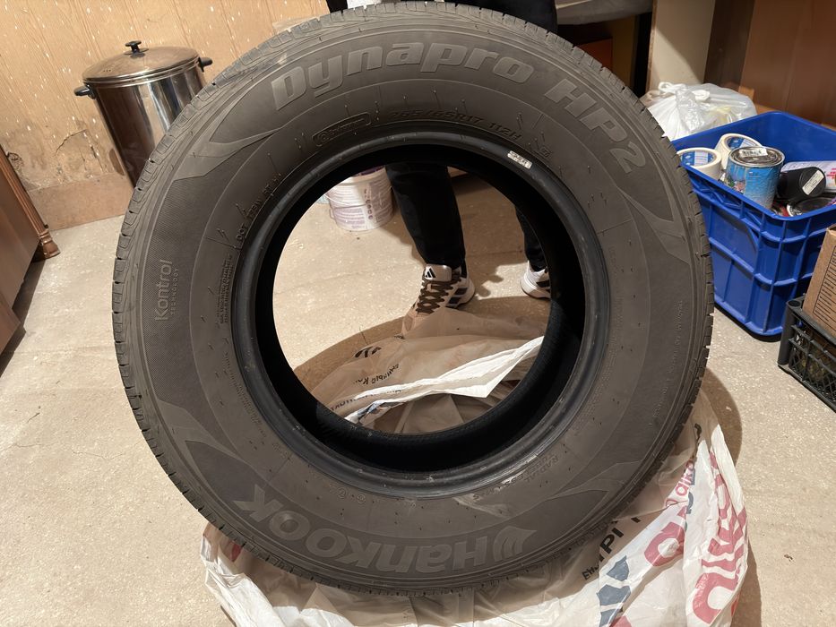 Продам летнию резину 265/65 R17