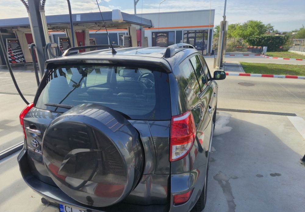 TOYOTA RAV4 2006 — imagine 2
