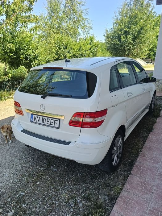 Mercedes Benz B class