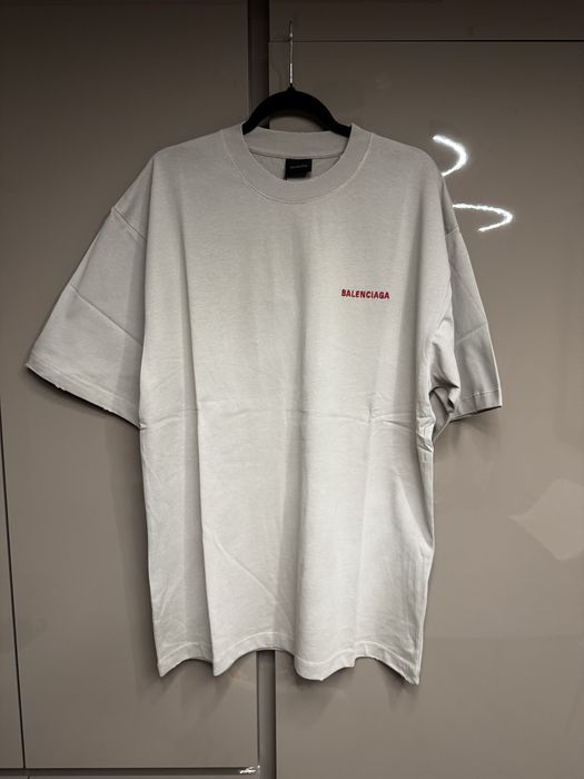 Много висок клас тениски Balenciaga