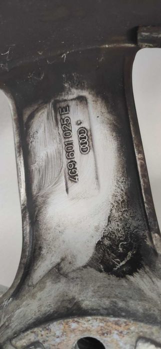 Гуми с джанти за Ауди А3 . Два броя.