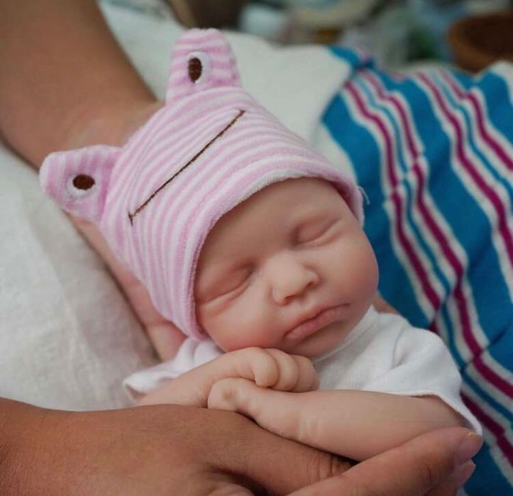 Bebelus silicon moale squishy modelabil flexibil imita perfect pielea