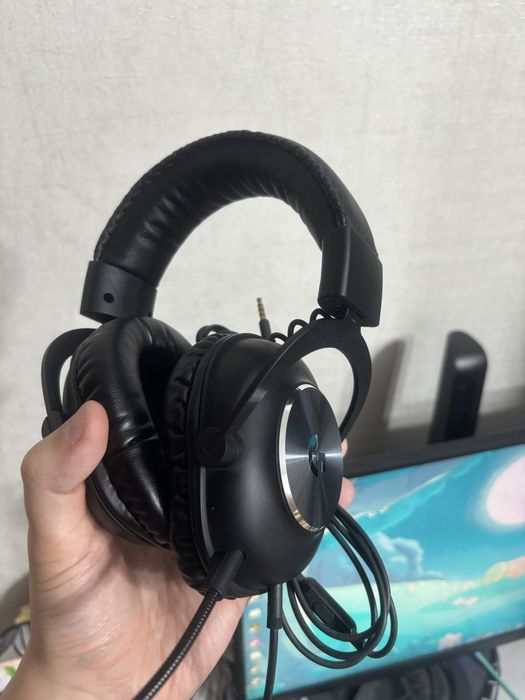 Наушники Logitech G Pro X