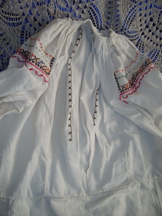 Автентична риза от Североизточна България