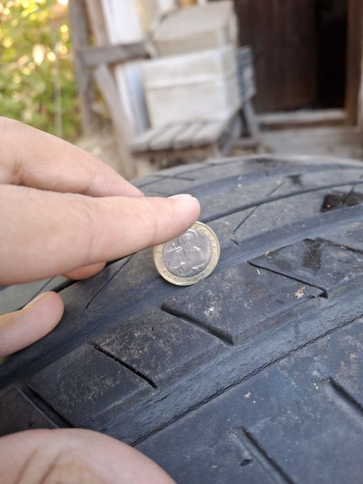 Комплект гуми 255 50 19 и 285 45 19