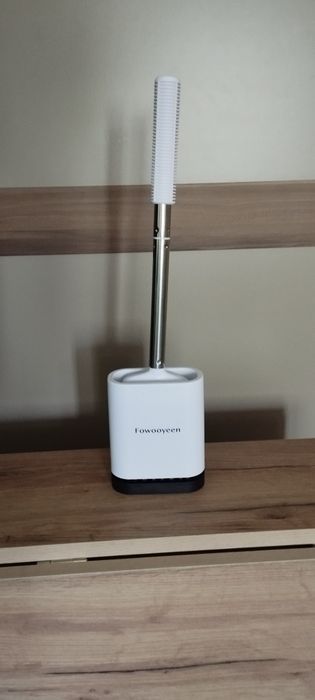 Perie pentru WC din silicon cu maner otel inoxidabil