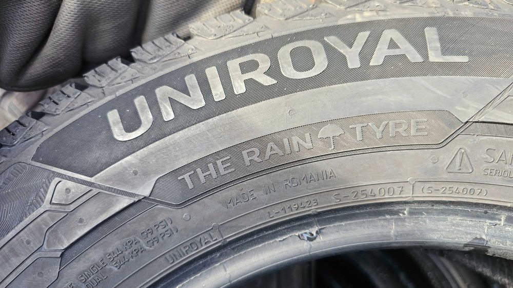 Anvelope 225/65/16C UNIROIAL SI COTINENTAL iarna