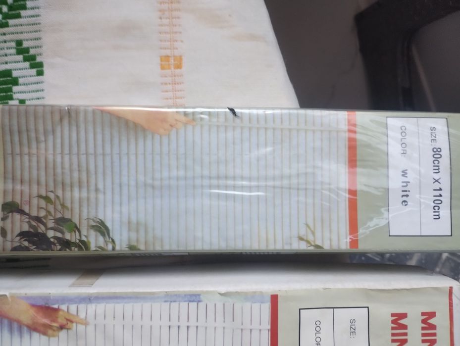 Jaluzea PVC, albe,orizontala  3 bucati noi