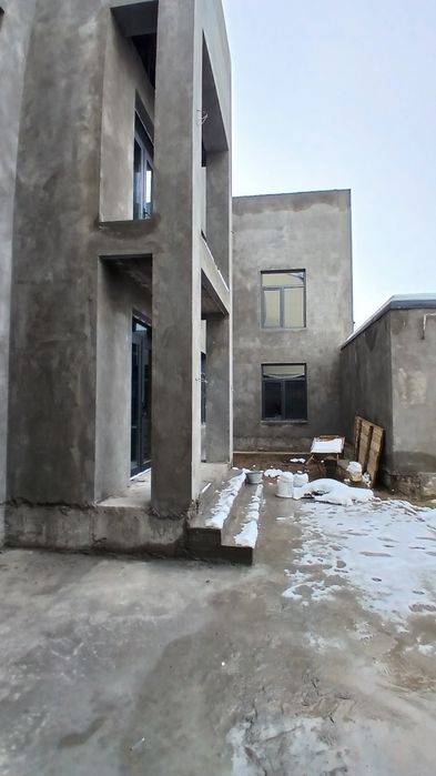 Hitech uy Olmaliq oydin