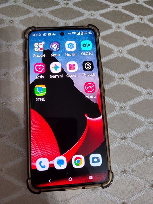 Продам Motorola Thinkphone