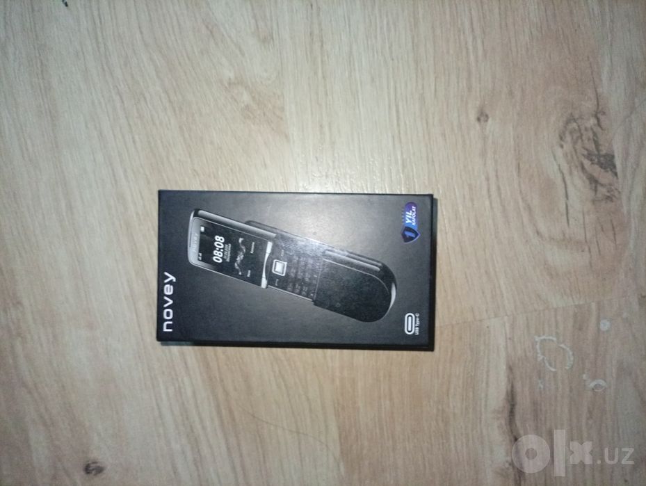 Телефон Novey 32гб
