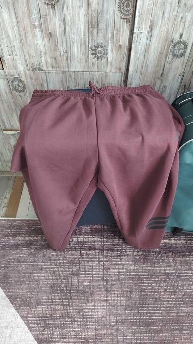 Спортно долнище Adidas