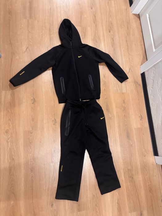 nocta nike tech M размер черен