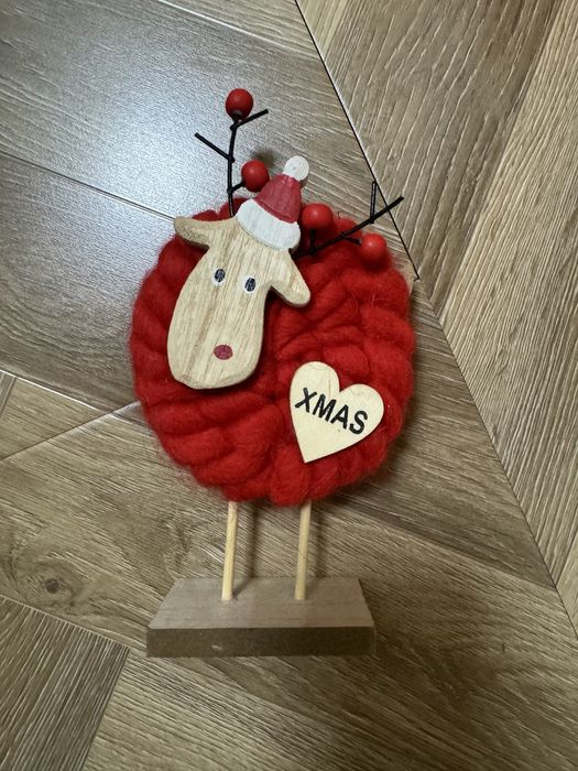 Новогодняя статуэтка