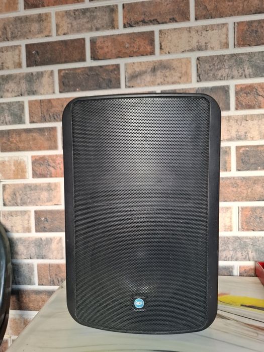 Vand sau schimb Boxe RCF Monitor 8