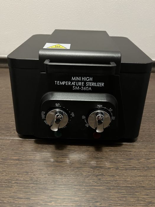 Aparat sterilizat ustensile manichiura