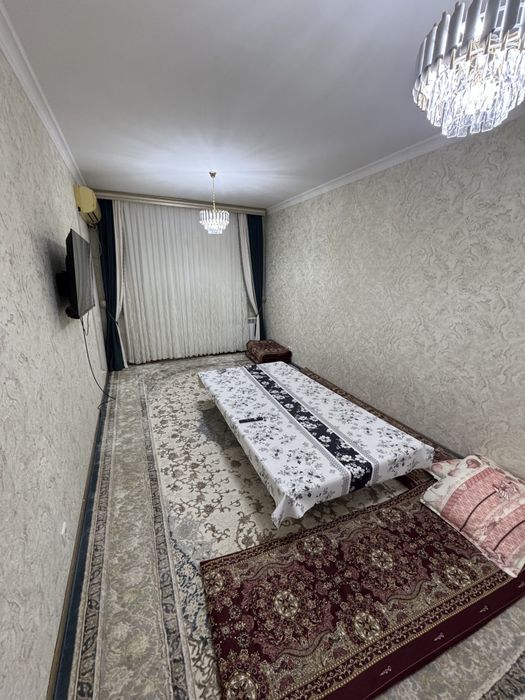 Yangi choshtepa 2 xona sotiladi metroga yaqin