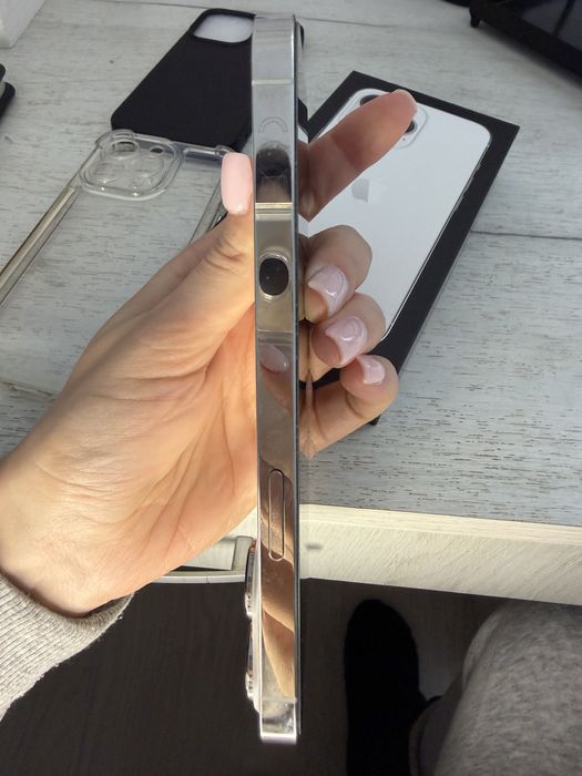 Iphone 13 Pro in perfecta stare