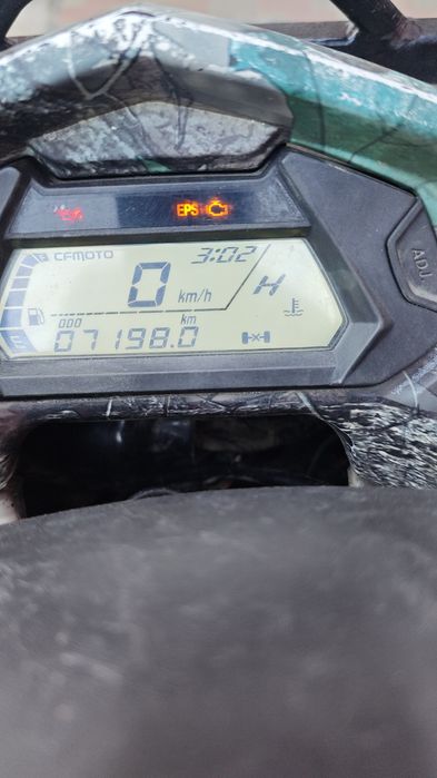 Vând cf moto 450L 2021 cu servo