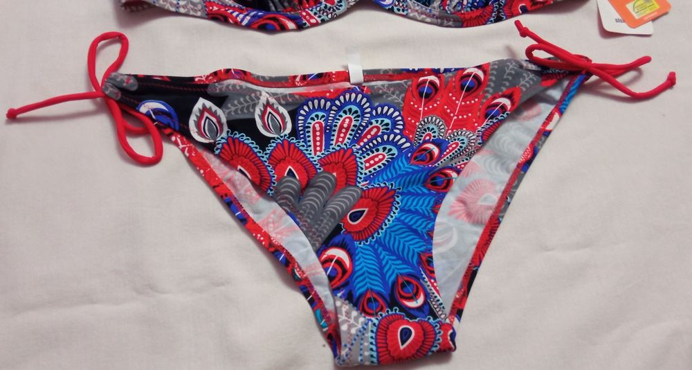 Продается купальник