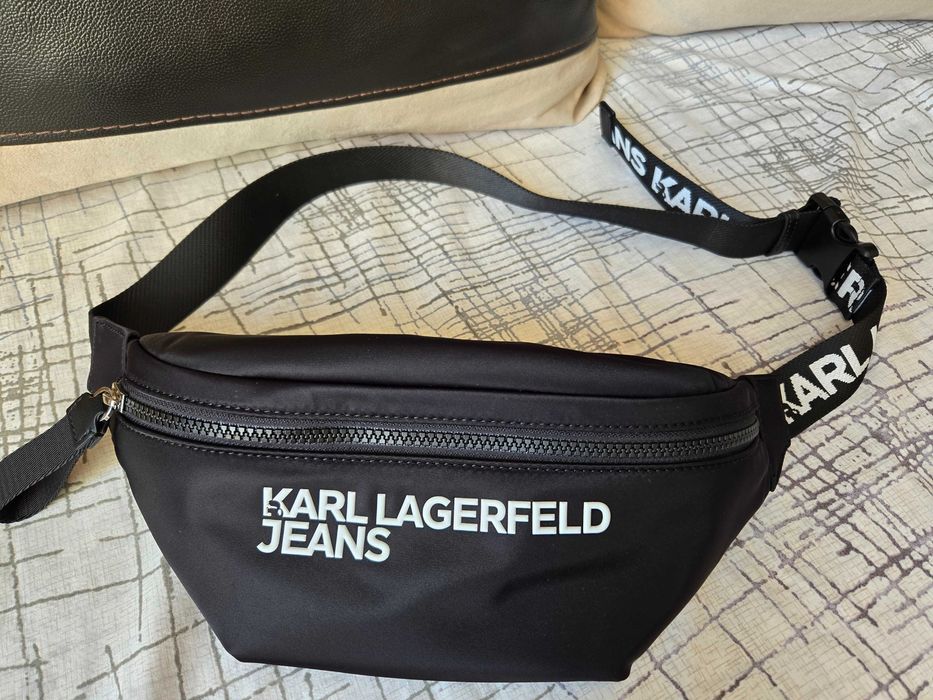 Чанта за кръст Karl Lagerfeld