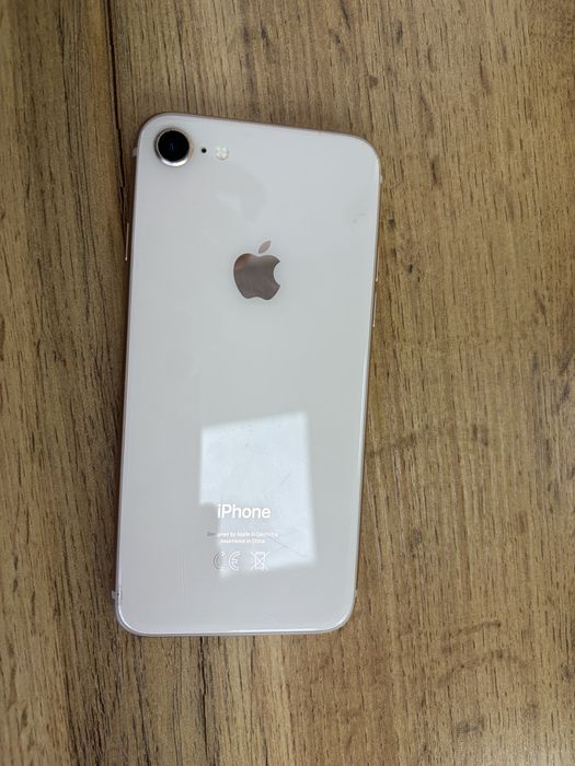 Iphone 8 на запчасти