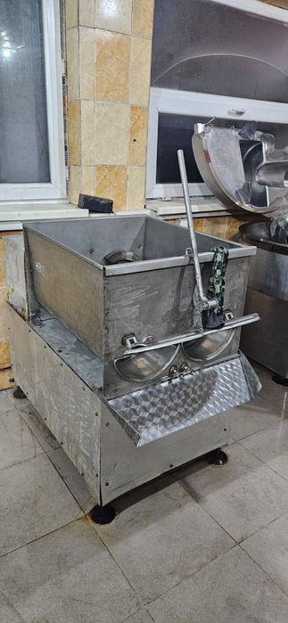 Продам мини колбасный цех