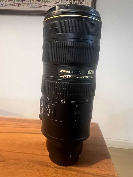 AF-S NIKKOR 70-200mm f/2.8E FL ED VR
