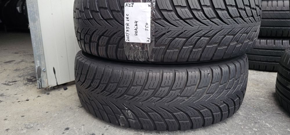 205 75 R 16 C Nokian vara